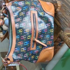 Dooney Bourke purse handbag